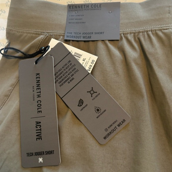 Kenneth Cole NWT Men's Active Tech Jogger Shorts - Picture 7 of 7